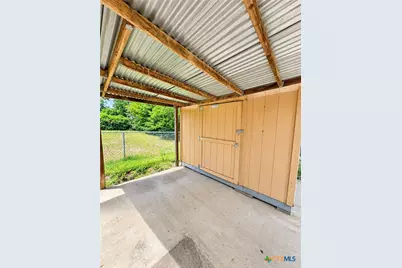 1301 N 10th Street, Temple, TX 76501 - Photo 15