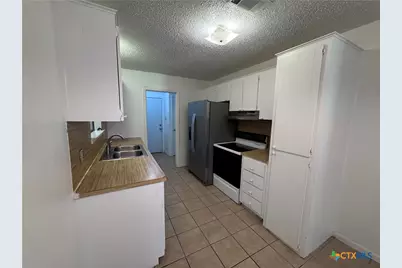 1301 N 10th Street, Temple, TX 76501 - Photo 7