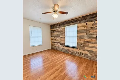 1301 N 10th Street, Temple, TX 76501 - Photo 13