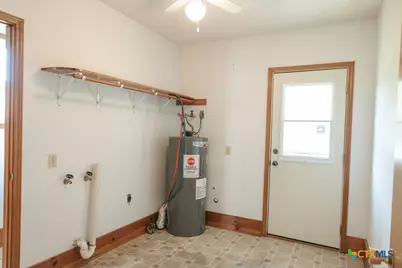 603 S Terry Street, Cuero, TX 77954 - Photo 7