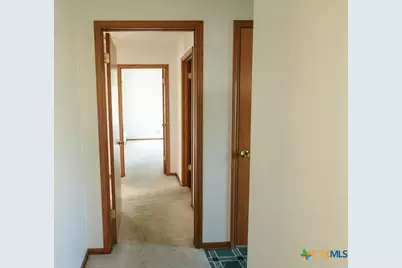 603 S Terry Street, Cuero, TX 77954 - Photo 9