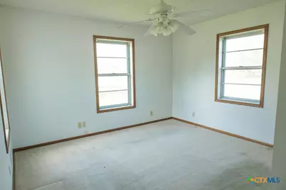 603 S Terry Street, Cuero, TX 77954 - Photo 11