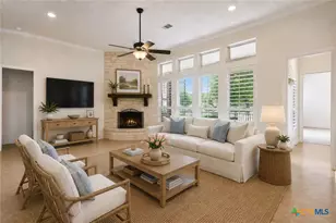 758 Haven Point Loop, New Braunfels, TX 78132 - Photo 5