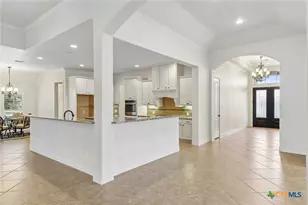 758 Haven Point Loop, New Braunfels, TX 78132 - Photo 9