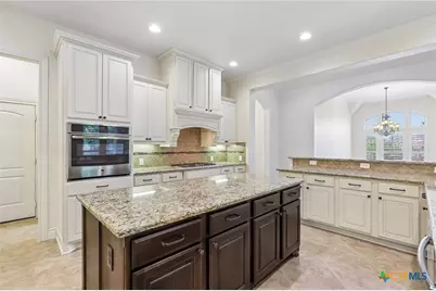 758 Haven Point Loop, New Braunfels, TX 78132 - Photo 13
