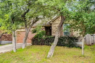 813 Foxtail Run, San Marcos, TX 78666 - Photo 3