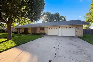 2002 Halbert St, Killeen, TX 76541 - Photo 15
