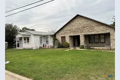 310 W Avenue A, Copperas Cove, TX 76522 - Photo 1