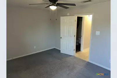 105 W Truman Avenue, Copperas Cove, TX 76522 - Photo 11