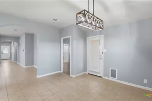 604 Briggs Dr, New Braunfels, TX 78130 - Photo 13