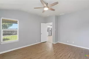 604 Briggs Dr, New Braunfels, TX 78130 - Photo 25