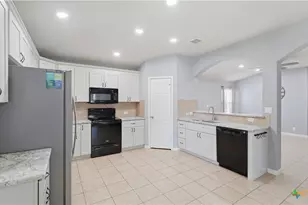 604 Briggs Dr, New Braunfels, TX 78130 - Photo 19