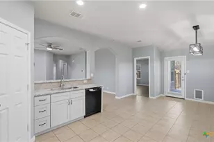 604 Briggs Dr, New Braunfels, TX 78130 - Photo 21