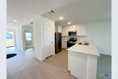 3175 Dispatch Drive, New Braunfels, TX 78130 - Photo 3