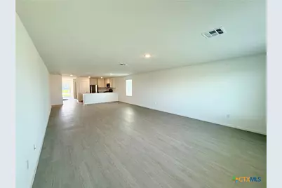 3175 Dispatch Drive, New Braunfels, TX 78130 - Photo 13