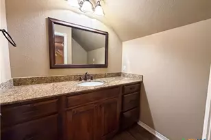 1622 Lacy Ridge Dr, Belton, TX 76513 - Photo 17