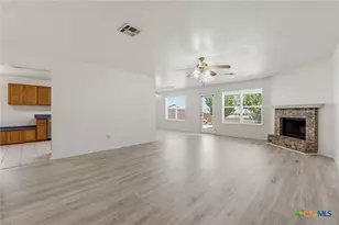 5206 Holster Dr, Killeen, TX 76549 - Photo 5