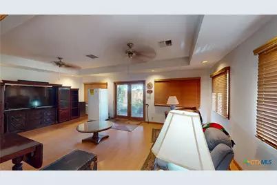 184 Russell Road, Victoria, TX 77904 - Photo 13