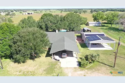 184 Russell Road, Victoria, TX 77904 - Photo 1
