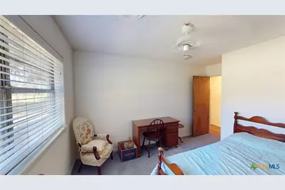 184 Russell Road, Victoria, TX 77904 - Photo 21