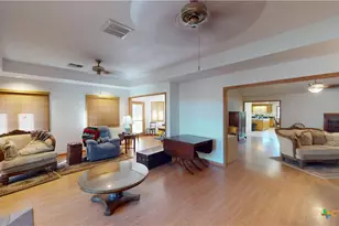 184 Russell Rd, Victoria, TX 77904 - Photo 15