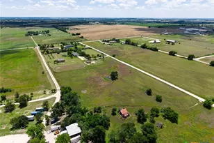 120 Rae Ln, Jarrell, TX 76537 - Photo 47