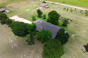 120 Rae Ln, Jarrell, TX 76537 - Photo 39
