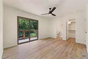 317 Mill St, San Marcos, TX 78666 - Photo 7