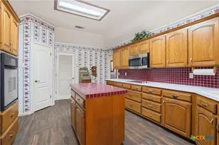 2117 Lakeview Loop, Killeen, TX 76543 - Photo 11