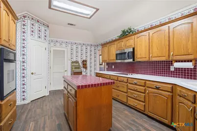 2117 Lakeview Loop, Killeen, TX 76543 - Photo 11