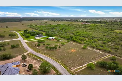 131 Wright Creek, Victoria, TX 77905 - Photo 11