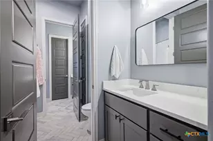 131 Wright Crk, Victoria, TX 77905 - Photo 31
