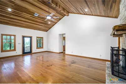 377 Buffalo Springs Road, New Braunfels, TX 78132 - Photo 23