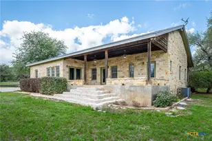 377 Buffalo Springs Rd, New Braunfels, TX 78132 - Photo 13