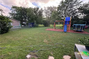 1117 Terrell St, Cuero, TX 77954 - Photo 27