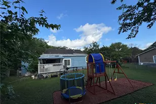 1117 Terrell St, Cuero, TX 77954 - Photo 31