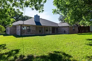 1909 Diamond Ridge Dr, Lampasas, TX 76550 - Photo 27