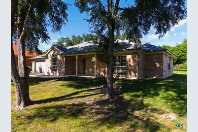 1909 Diamond Ridge Drive, Lampasas, TX 76550 - Photo 5