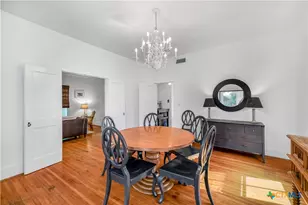 704 W Commercial St, Victoria, TX 77901 - Photo 11