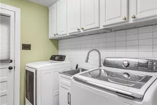 704 W Commercial St, Victoria, TX 77901 - Photo 23