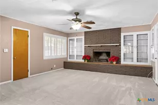 708 W North Ave, Lampasas, TX 76550 - Photo 11