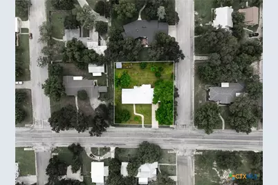 708 W North Ave, Lampasas, TX 76550 - Photo 43