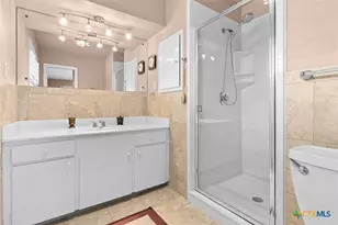 708 W North Ave, Lampasas, TX 76550 - Photo 21