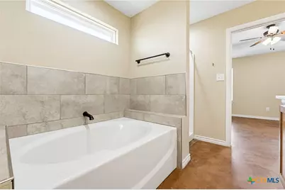 1124 Limestone Drive, Lampasas, TX 76550 - Photo 15
