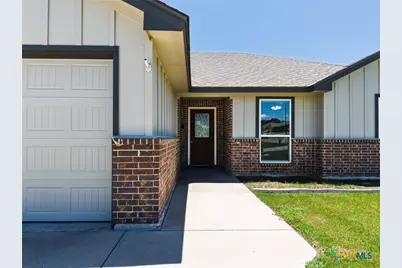 1124 Limestone Drive, Lampasas, TX 76550 - Photo 3