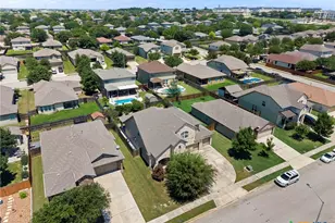 316 Limestone Creek, New Braunfels, TX 78130 - Photo 33