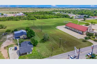 2901 Pleasant Green Drive, Victoria, TX 77901 - Photo 13