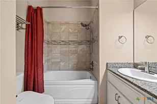 2007 Chamberlain Ln, Temple, TX 76502 - Photo 9