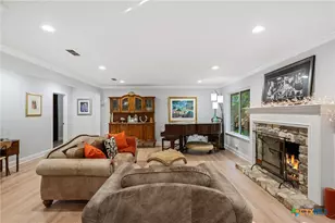 6204 Bon Terra Dr, Austin, TX 78731 - Photo 7
