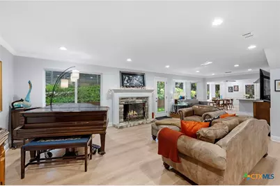 6204 Bon Terra Drive, Austin, TX 78731 - Photo 3